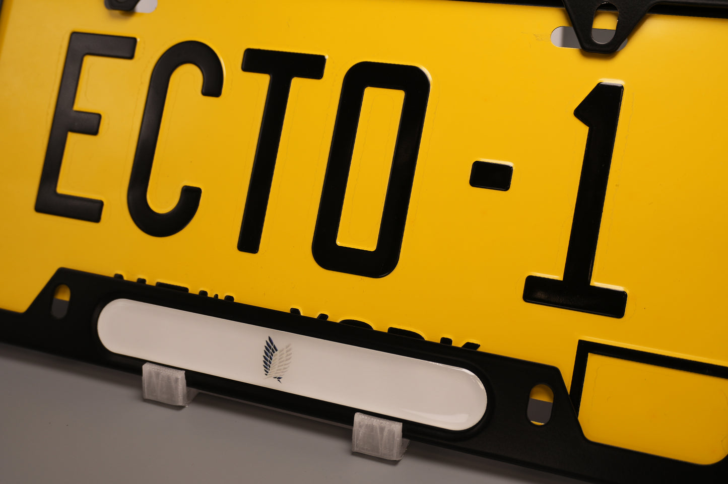 License plate frame aluminum - wings of freedom - attack on titan