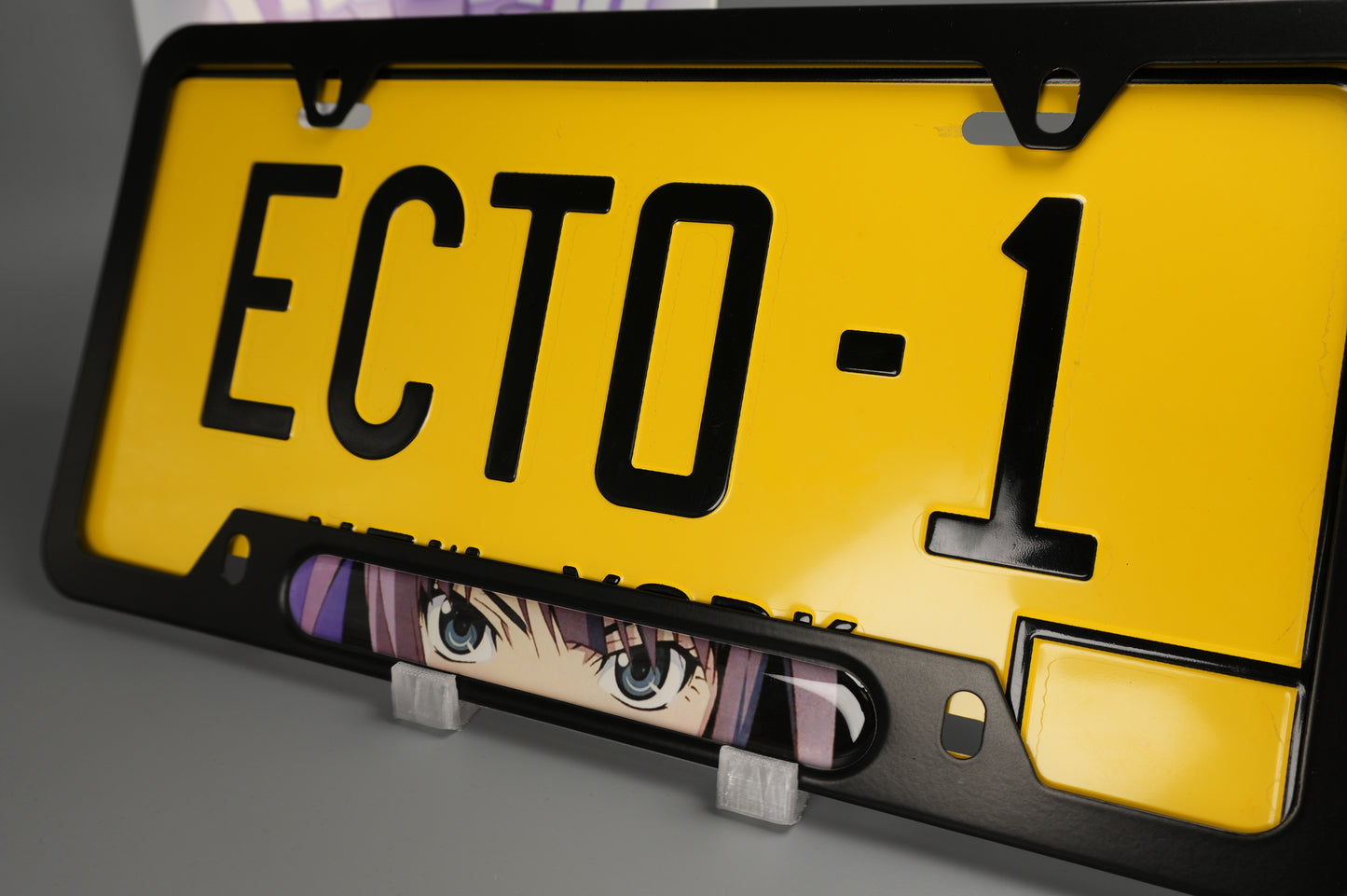 License plate frame aluminum Anime - Hitagi Senjougahara ( 戦場ヶ原 せんじょうがはら ひたぎ, Senjōgahara Hitagi)